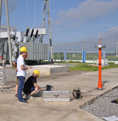 馳宇電力服務(wù)客戶電投集團公司